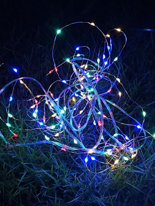 Изображение Гирлянда светодиодная "Разноцветные нити" 100LED 7м (4м+3м) мультиколор на солнечной батарее аккумулятор AA NI-MH 600мАч IP44 КОСМОС KOC_SOL196