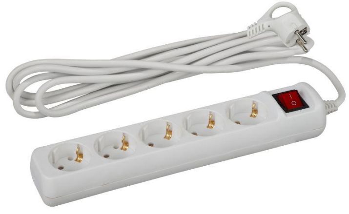 Изображение Удлинитель 5х5м с заземл. 16А IP20 U-5es-5m-3х1 ПВС 3х1 с выкл. Эра Б0028383