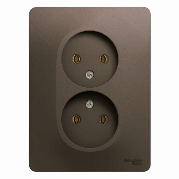 Изображение Розетка 2-м СП Glossa 16А IP20 250В без заземл. шоколад SE GSL000820