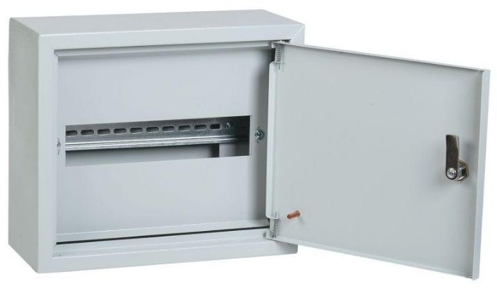 Изображение Корпус металлический ЩРн-12з (265х310х120) IP31 GENERICA MKM14-N-12-31-Z-G