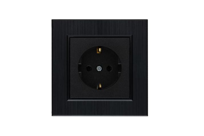 Изображение Розетка 1-м Karea LINE STAR с заземл. чер. Makel 86054028