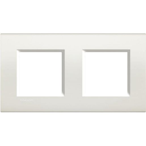 Изображение Рамка 2-м LivingLight прямоугол. бел. Leg BTC LNA4802M2BI
