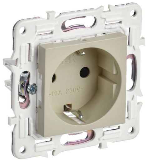 Изображение Розетка SKANDY 16А с заземл. защ. шторки SK-R04B беж. IEK SK-R14-16-K10