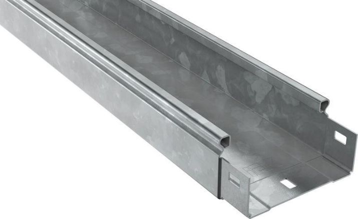 Изображение Лоток листовой неперфорированный 100х50 L3000 сталь 1мм HDZ IEK CLN10-050-100-100-3-M-HDZ