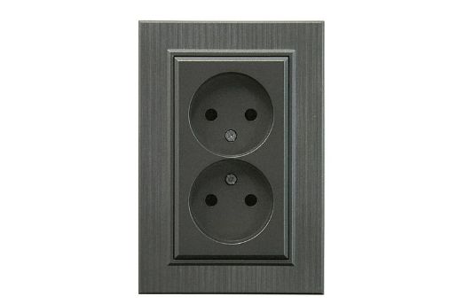 Изображение Розетка 2-я Karea LINE STAR без заземл. дым. металлик Makel 86050017