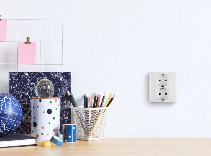 Изображение Розетка Inspiria 16А 250В 2х2P+E защ. шторки безвинт. зажимы бел. Leg 673755