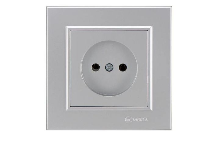 Изображение Розетка 1-м СП Karea 10А IP20 б/з сереб. Makel 56065022