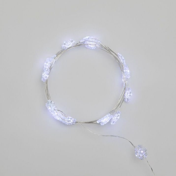 Изображение Гирлянда светодиодная "Снежинки" 2м 20LED бел. 2Вт 6В IP20 провод прозр. элементы питания 2хCR2032 (в компл.) Neon-Night 303-010